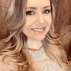 Meet your Posher, Niccole